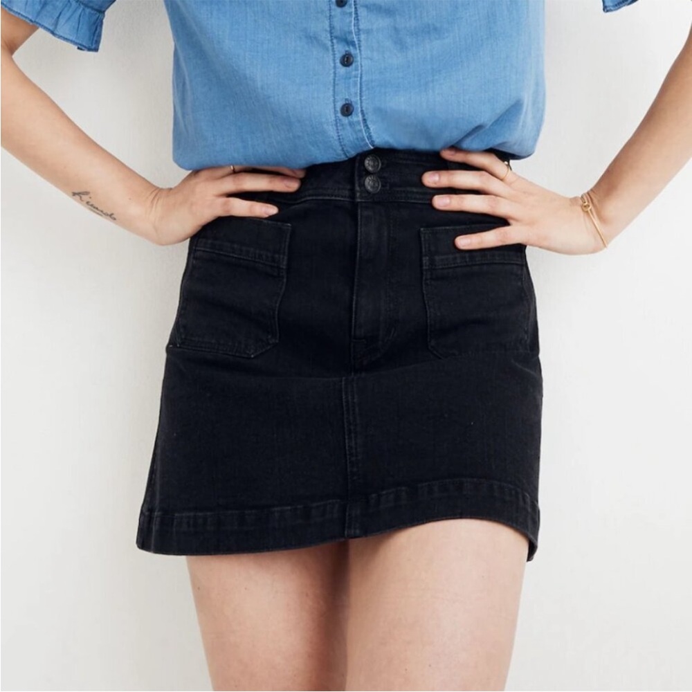 Madewell Stretch Denim A-line Mini Skirt in Black Frost